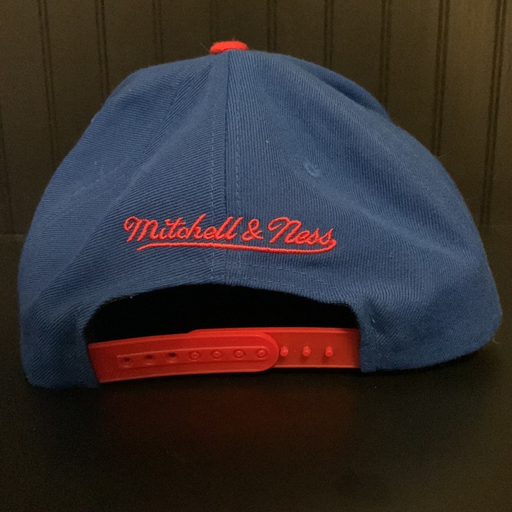 New England Patriots Mitchell & Ness Snapback Hat - Picture 2 of 4